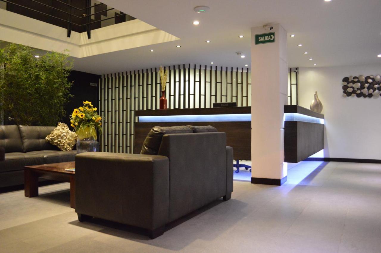 Hostal Delia Victoria Cuenca Bagian luar foto